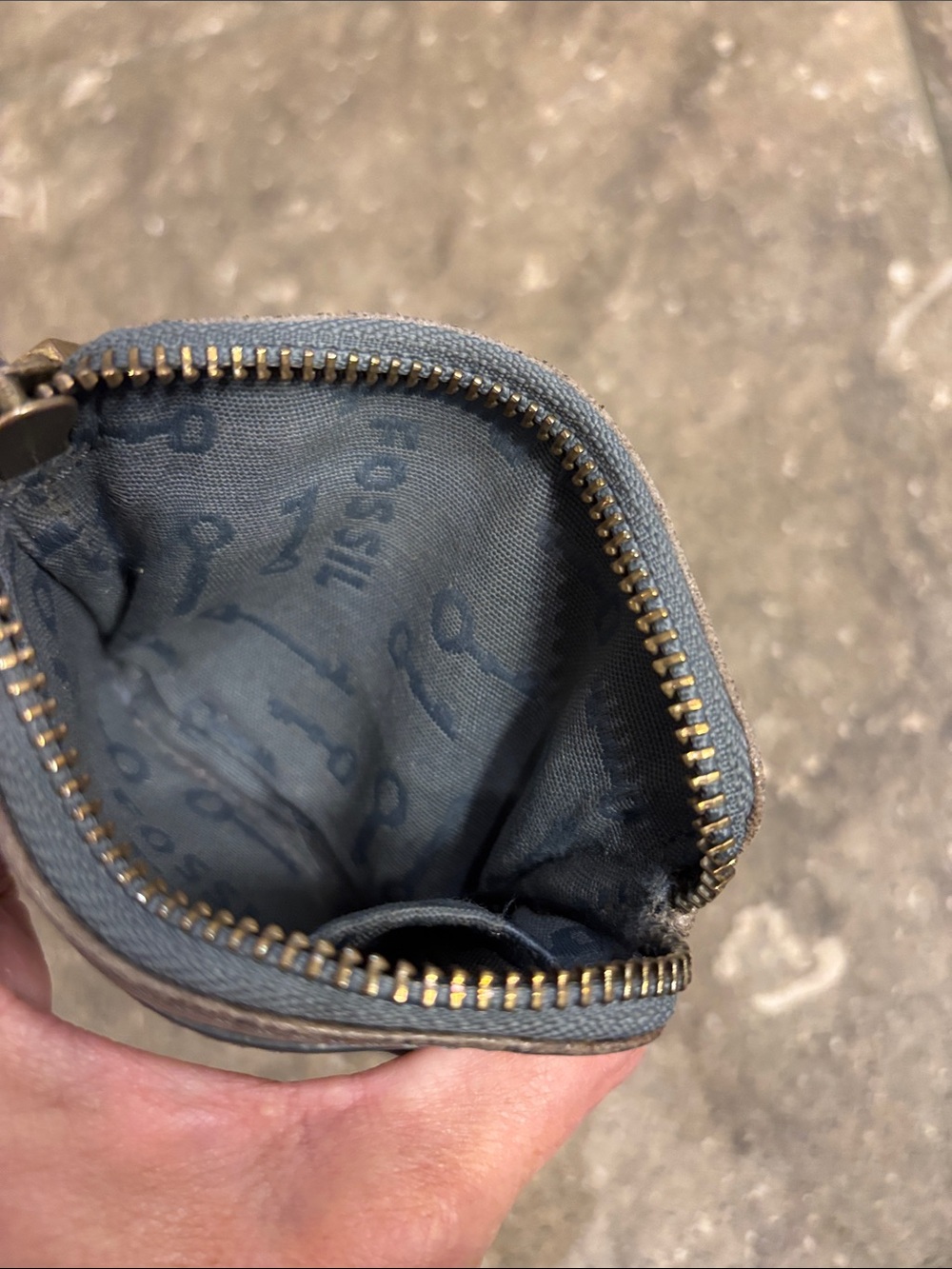 Fossil Wallet Bundle - Picture 5 of 16